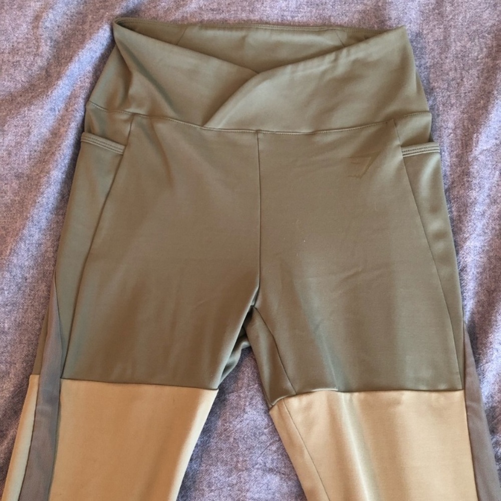 Nikki Blackketter Leggings in Olive